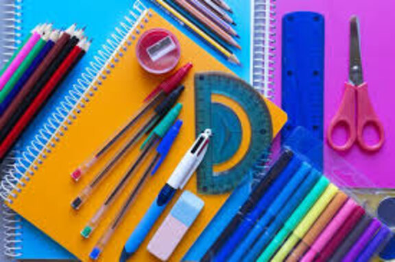 FOURNITURES SCOLAIRES.jpg